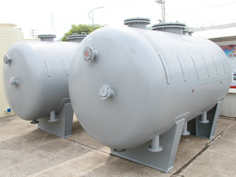 鋼襯滾塑儲罐能做成什么呢？