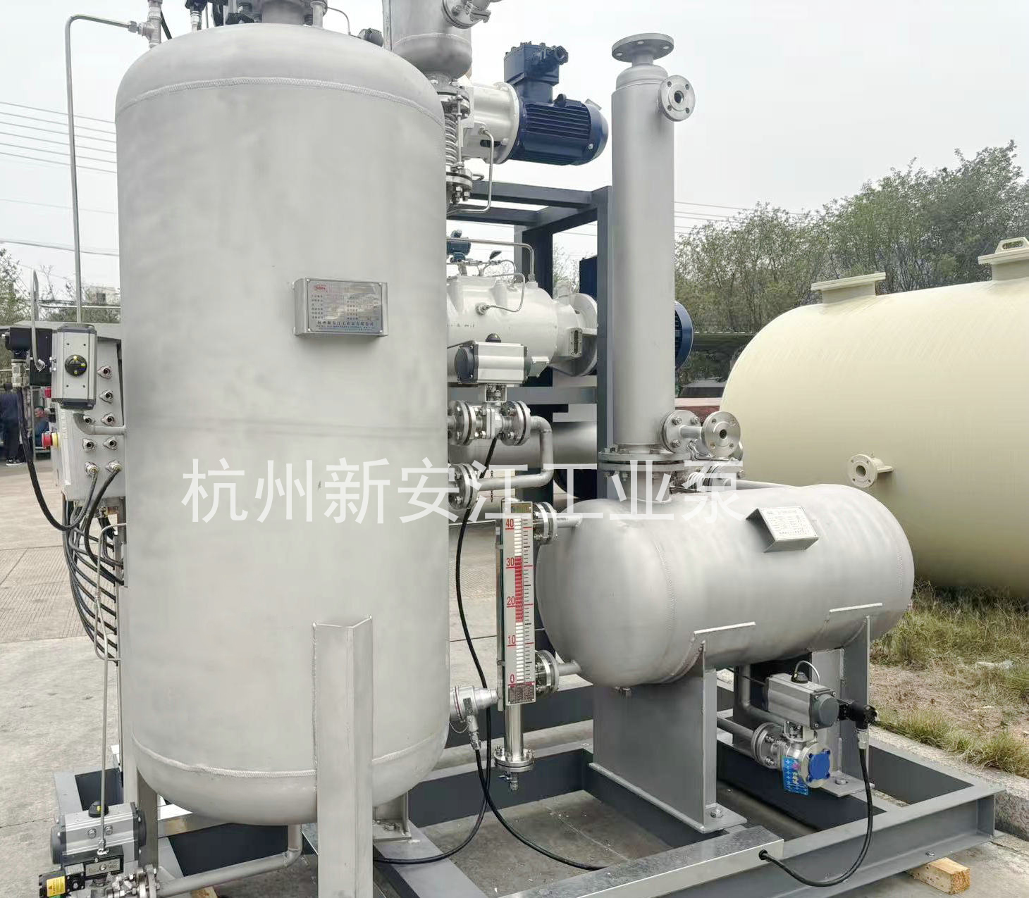 集成化羅茨螺桿真空機(jī)組，高效穩(wěn)定，勝任復(fù)雜苛刻工藝-杭州新安江工業(yè)泵有限公司 (3)